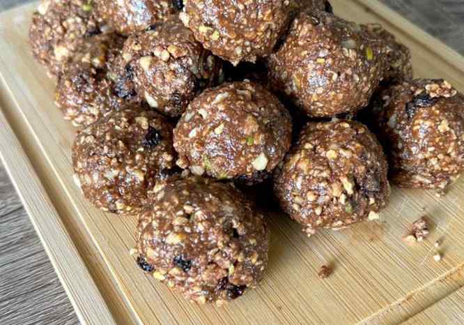 Energy balls με ρυζογκοφρέτες